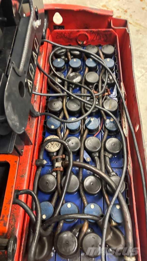 Linde T16 Колички високоповдигачи с теглич