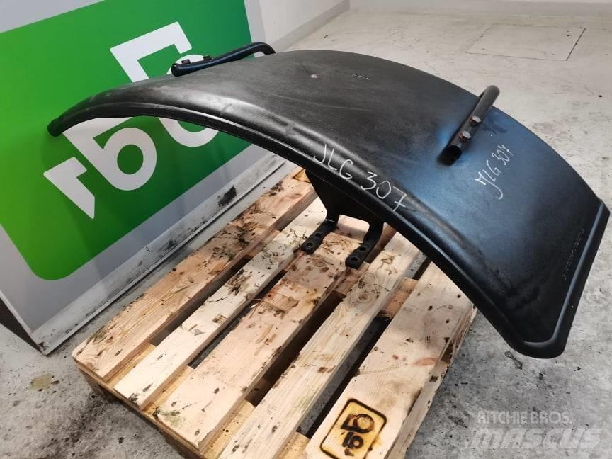 JLG 307 fender Гуми