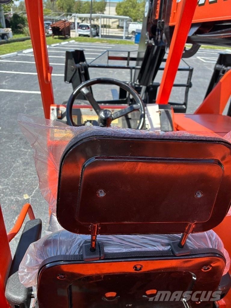 JLG 10054 Телескопични товарачи