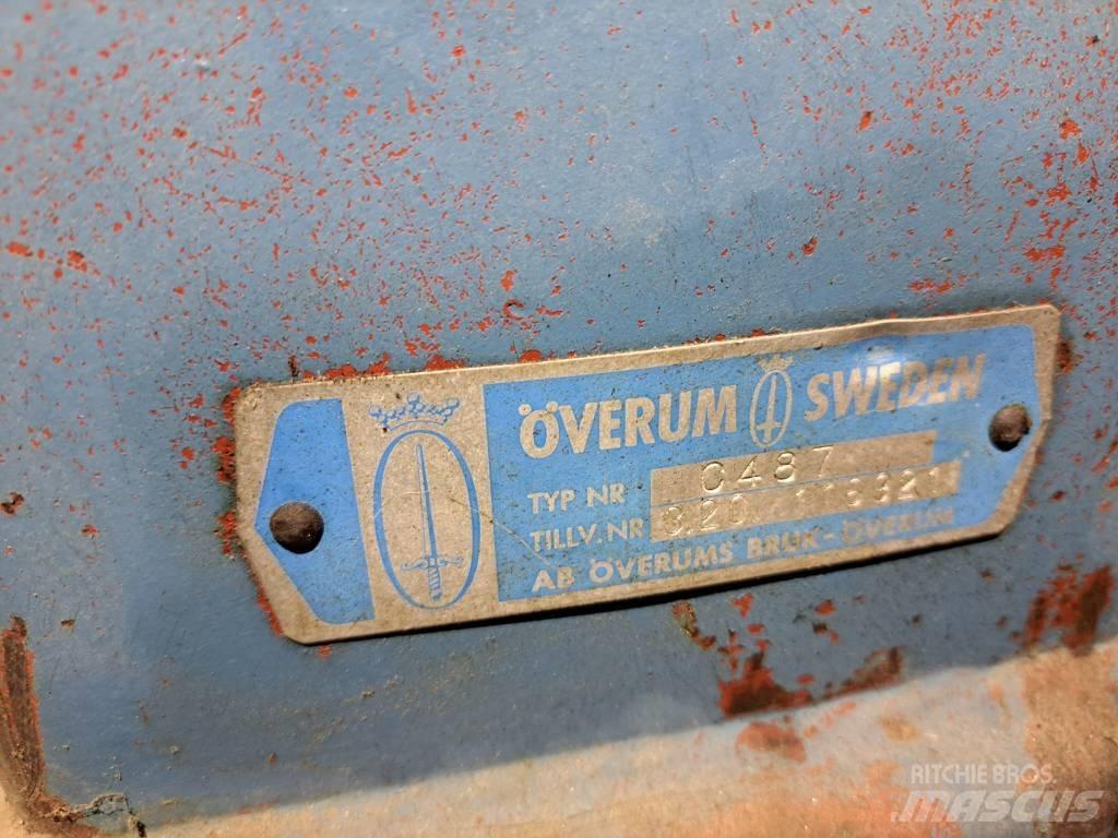 Överum C 487 Стандартни плугове