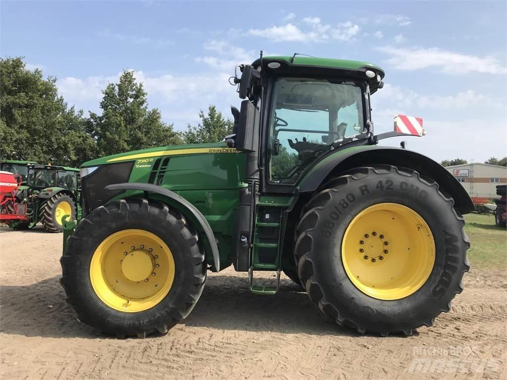 John Deere 7310R Трактори