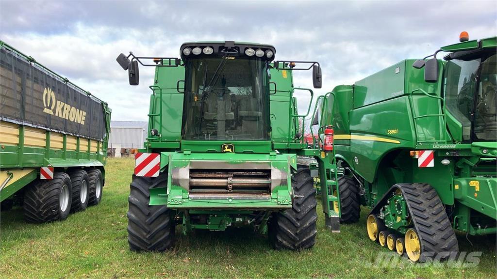 John Deere C 670 Комбайни