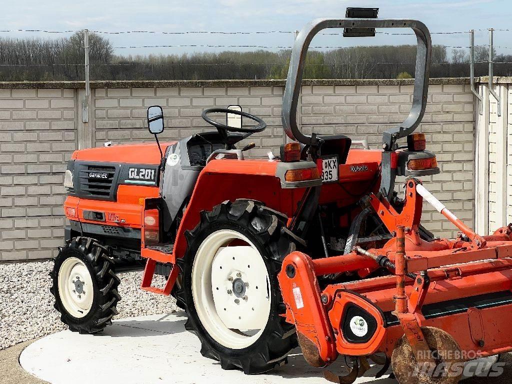 Kubota GL201 Трактори