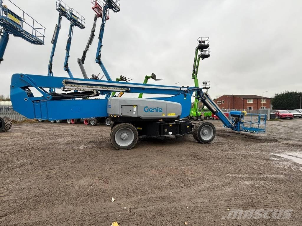 Genie ZX 135/70 Съчленени стрелови подемници
