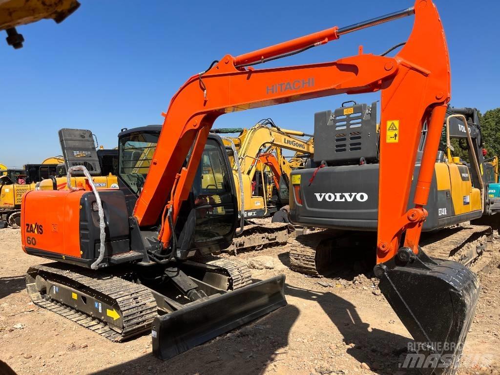 Hitachi ZX 60 Мини екскаватори < 7 т