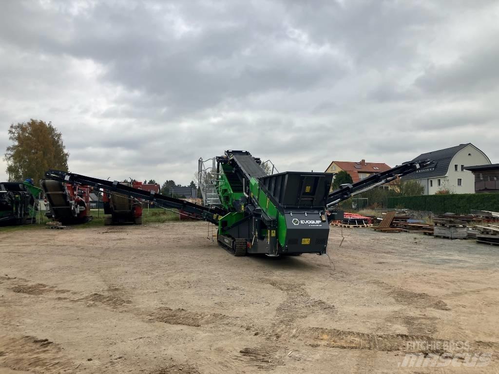 Terex Falcon 820 Мобилни скрийнери
