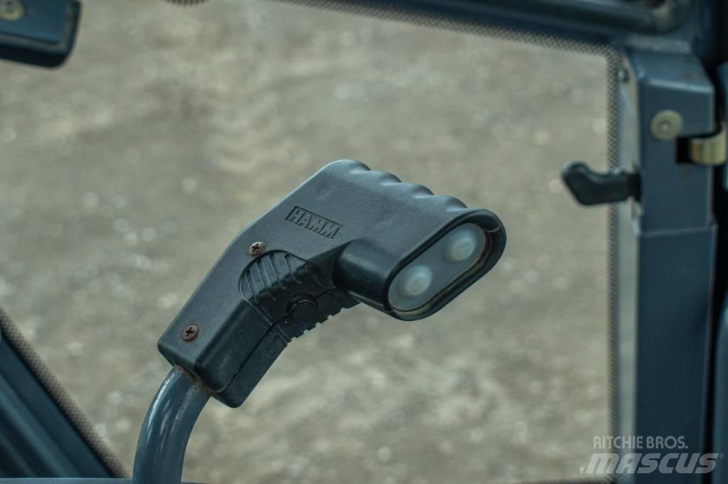 Hamm HD 110 Двойни барабанни ролки
