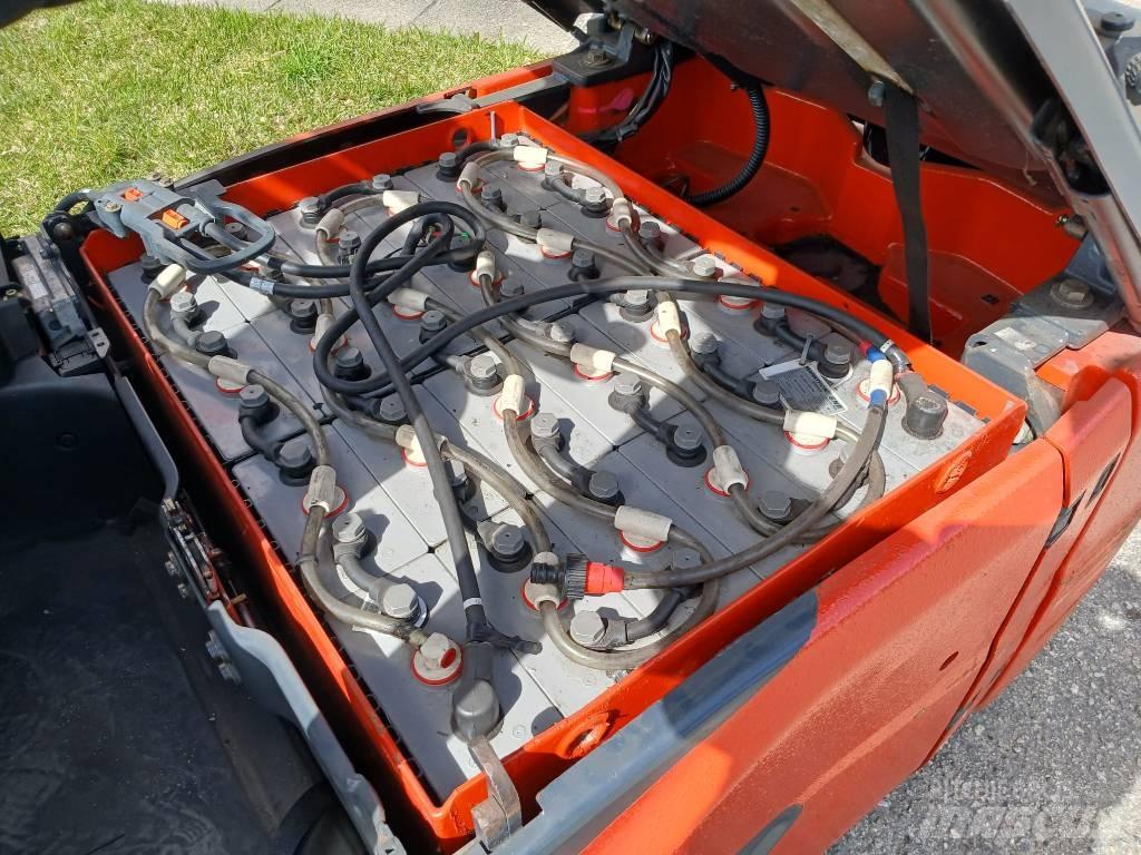 Linde E16-02 Електрически вилични кари-повдигачи