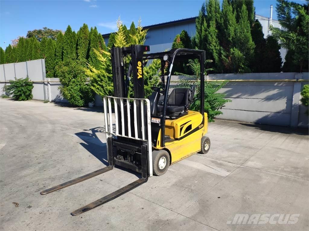 Yale ERP16VF Електрически вилични кари-повдигачи
