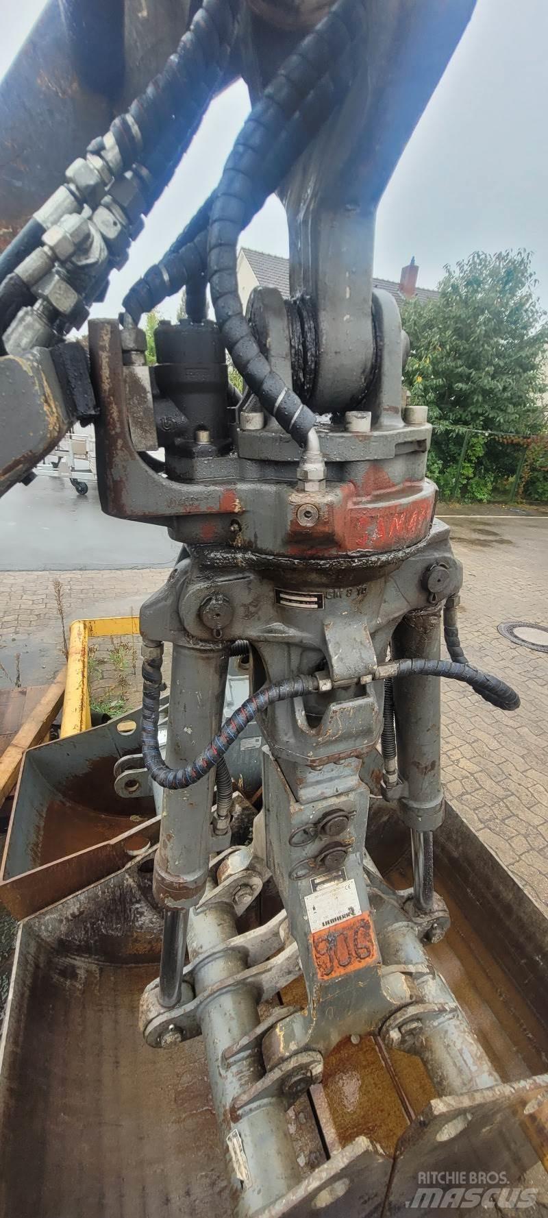Liebherr GM 10B Аксесоари за бетон
