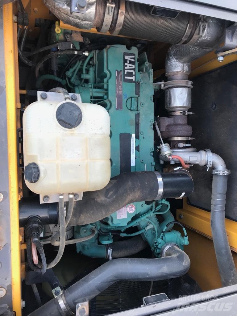 Volvo EC 250 E Верижен екскаватор