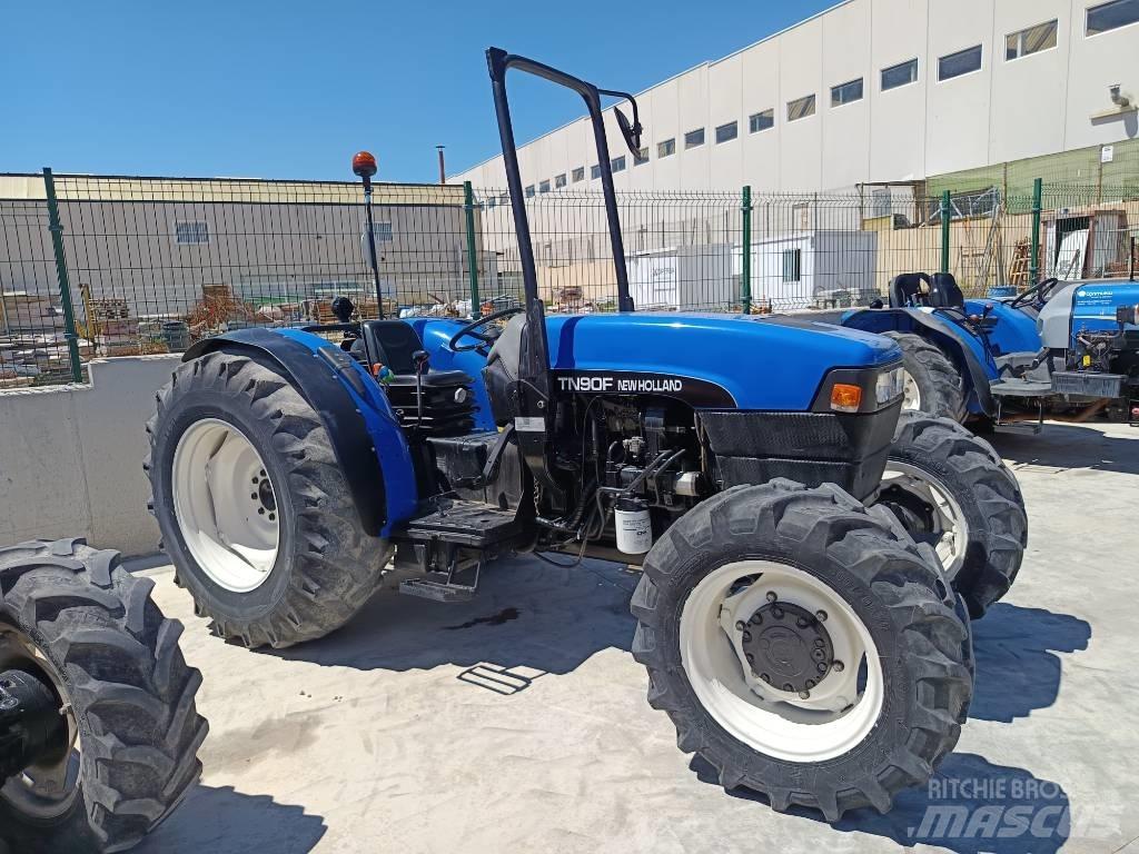New Holland TN 90 F Трактори