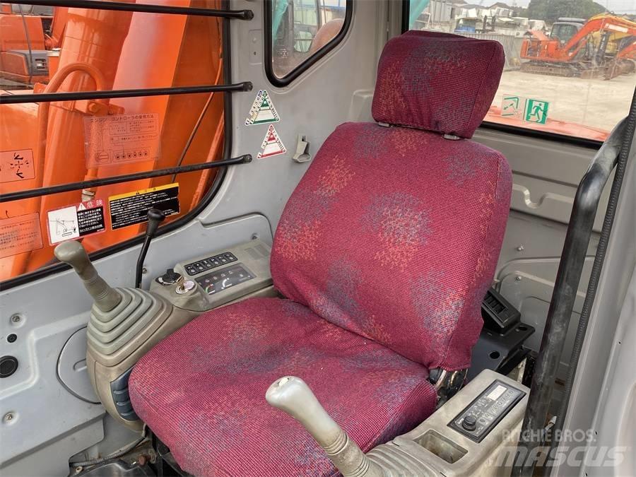 Hitachi EX60 Верижен екскаватор