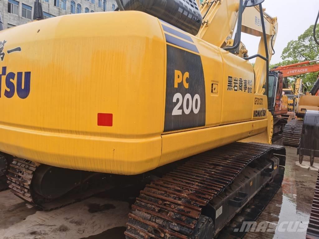 Komatsu PC 200-8 Верижен екскаватор