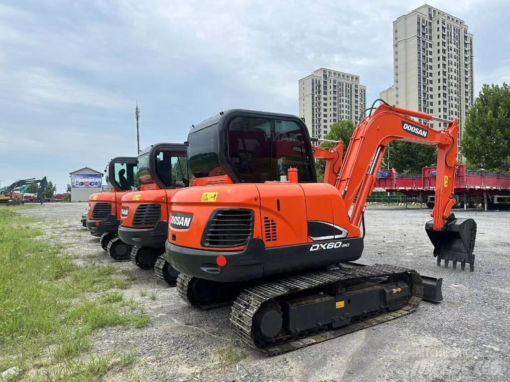 Doosan DX60-9 Мини екскаватори < 7 т