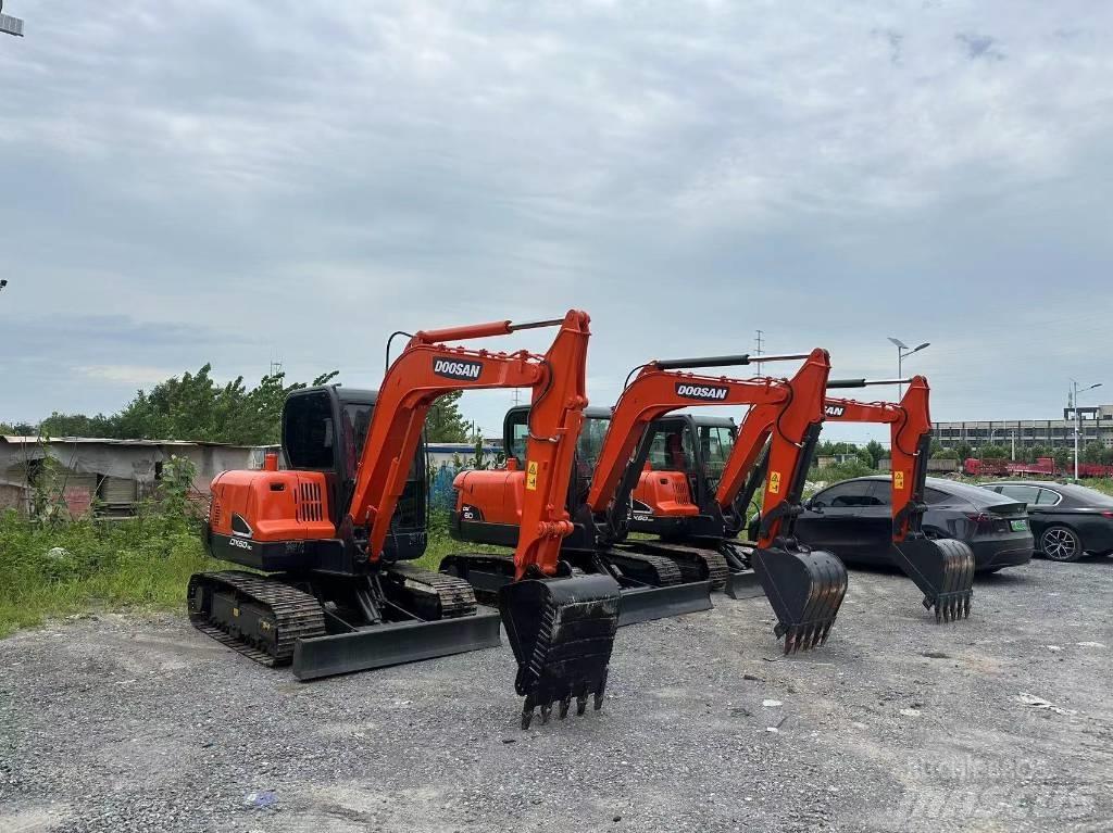 Doosan DX60-9 Мини екскаватори < 7 т