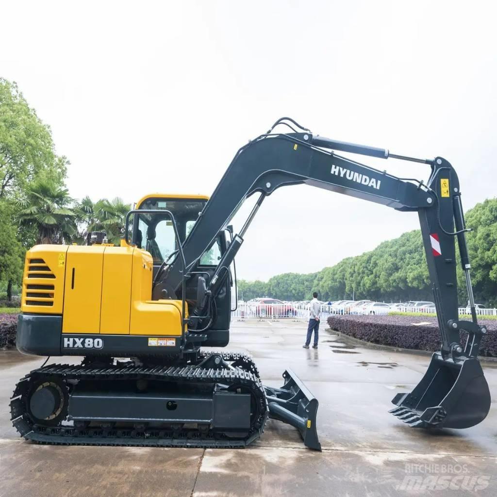 Hyundai HX80 Средни екскаватори 7т - 12т