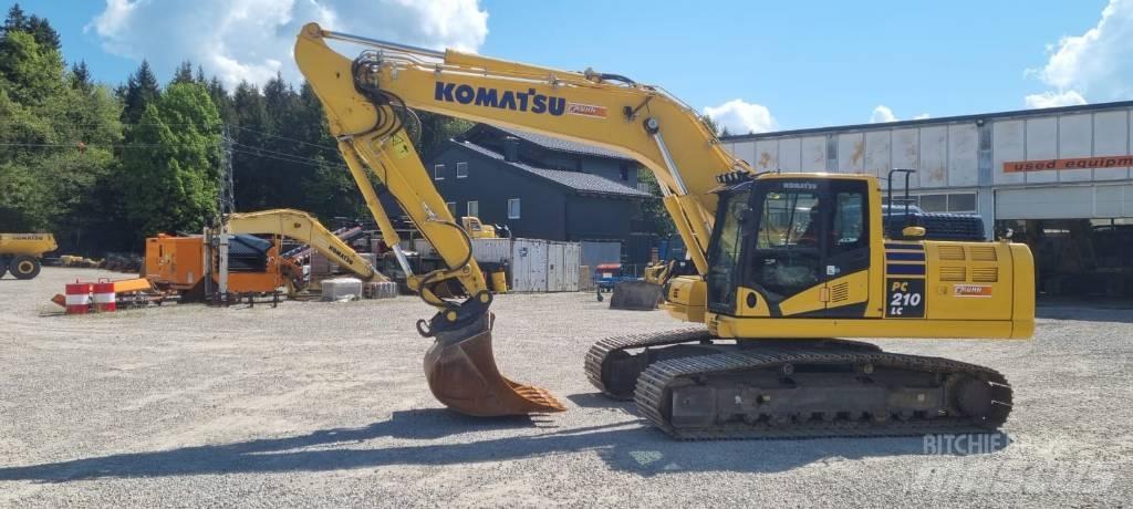 Komatsu PC 210 LC-11 Верижен екскаватор