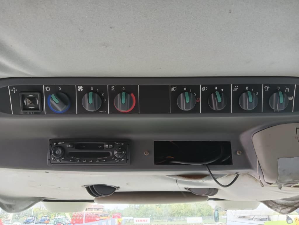 CLAAS Lexion 470 Комбайни