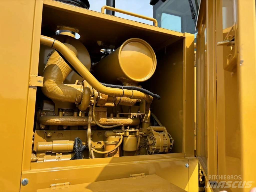 CAT 140 K Грейдери