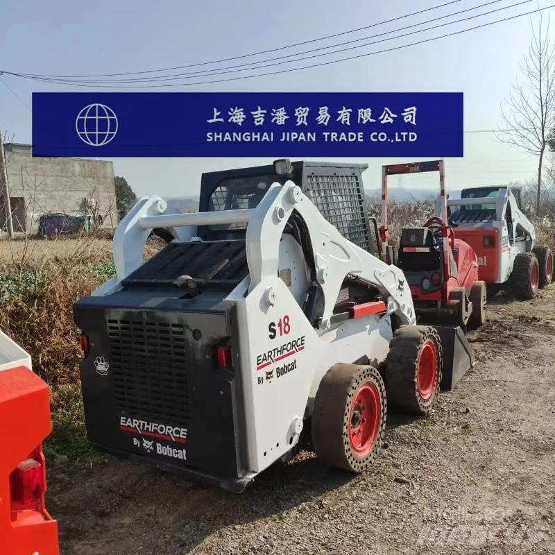 Bobcat S 130 Мини товарачи
