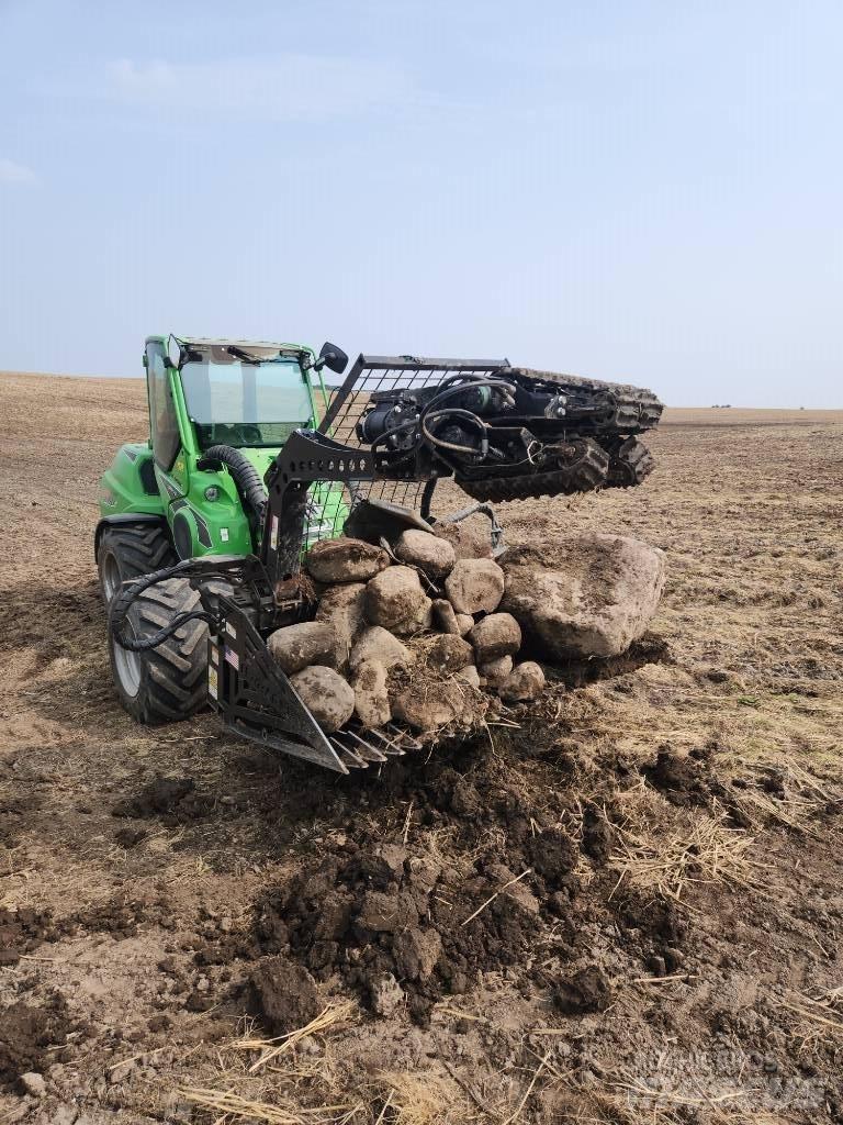  TerraClear TC80 Събирачи на камъни
