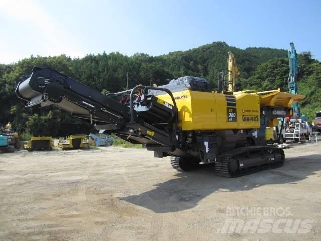 Komatsu BR380JG-3 Мобилни трошачки
