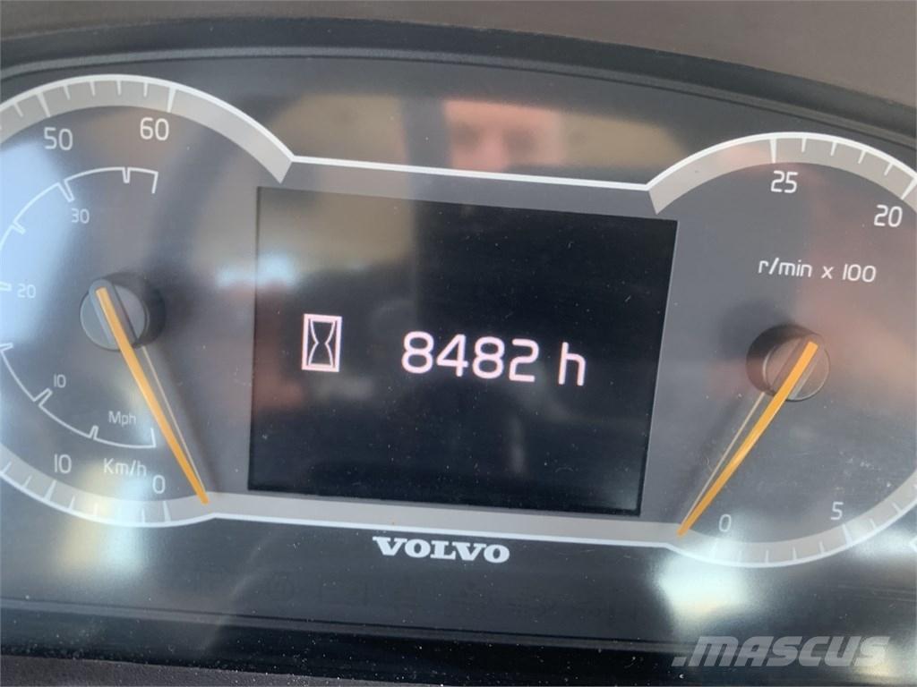 Volvo L 70 H Колесни товарачи
