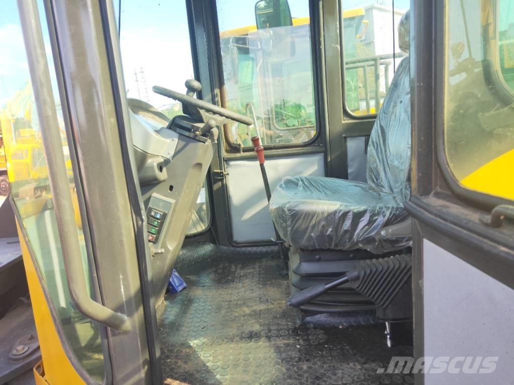 SDLG LG 953 L Колесни товарачи