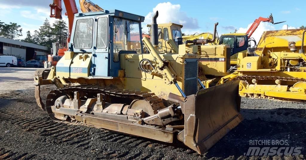 Komatsu D58E-1 Верижни булдозери
