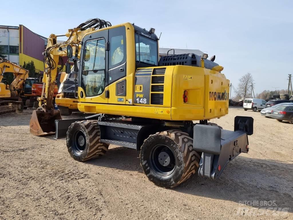Komatsu PW 148-8 Колесни екскаватори