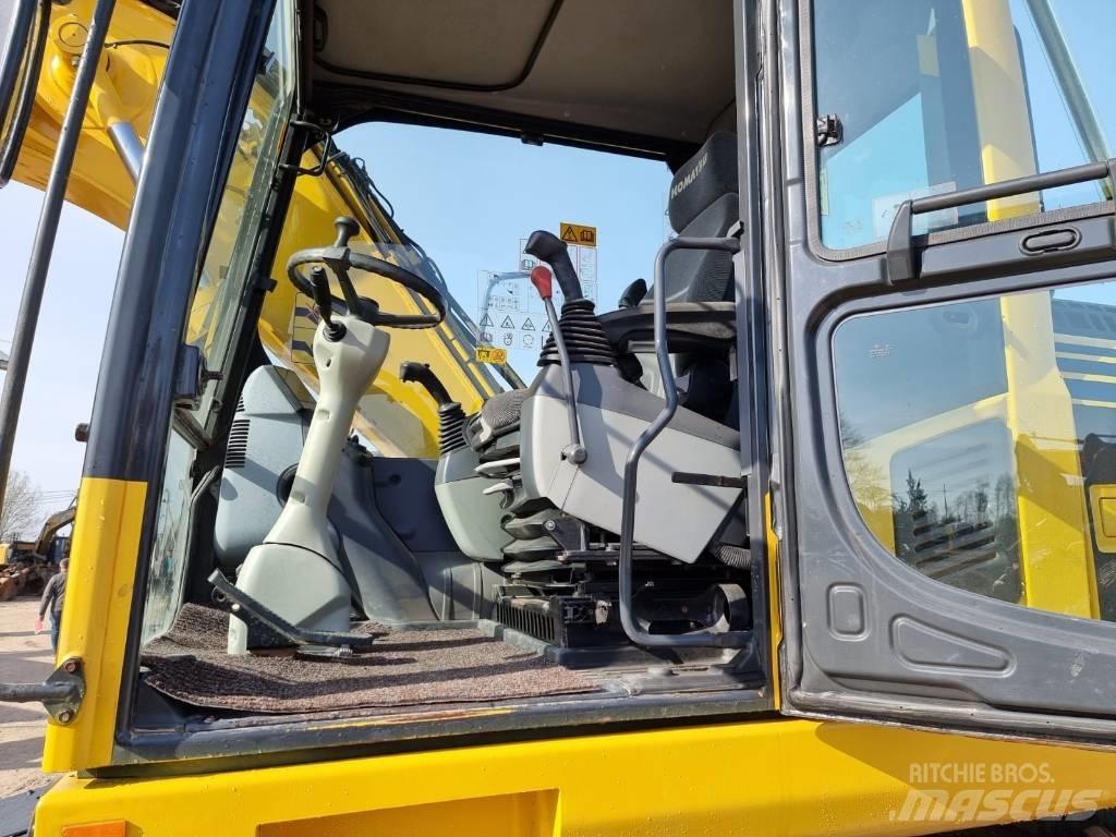 Komatsu PW 148-8 Колесни екскаватори