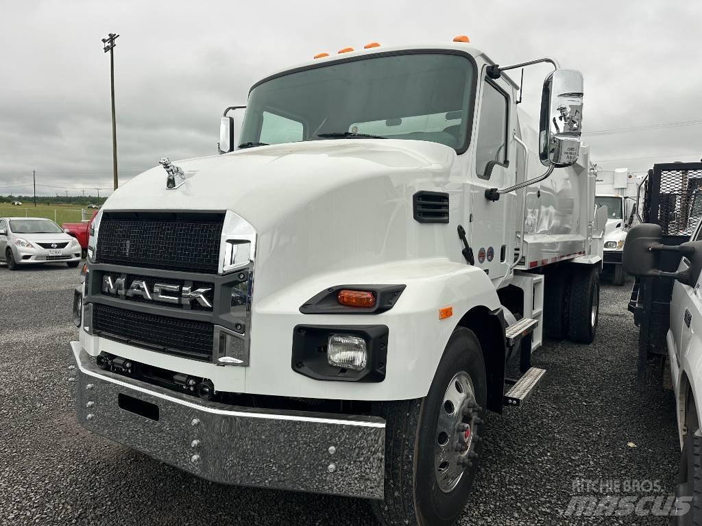 Mack MD7 Камиони за отпадъци