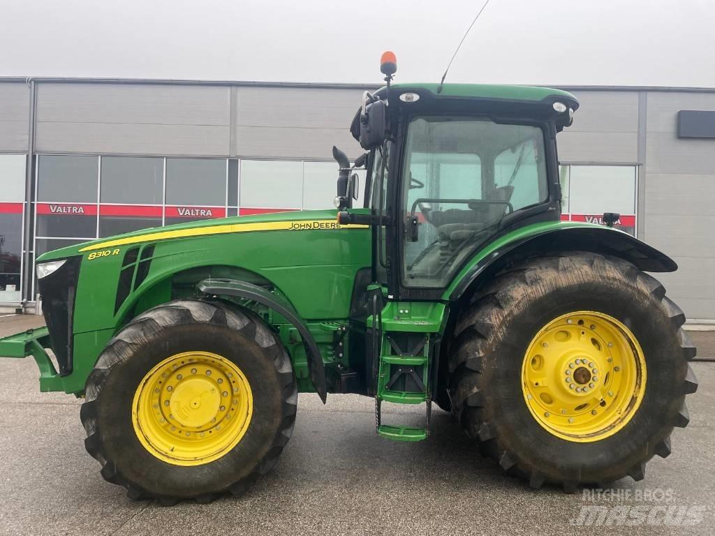 John Deere 8310 R Трактори