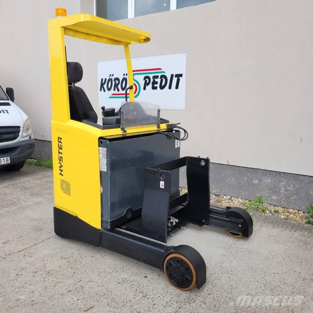 Hyster R 1.4 Ретрак/ Високоповдигач с изместване на вилката напред
