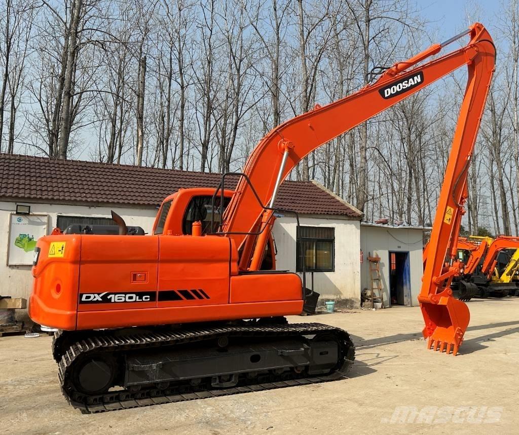 Doosan DX160LC Верижен екскаватор
