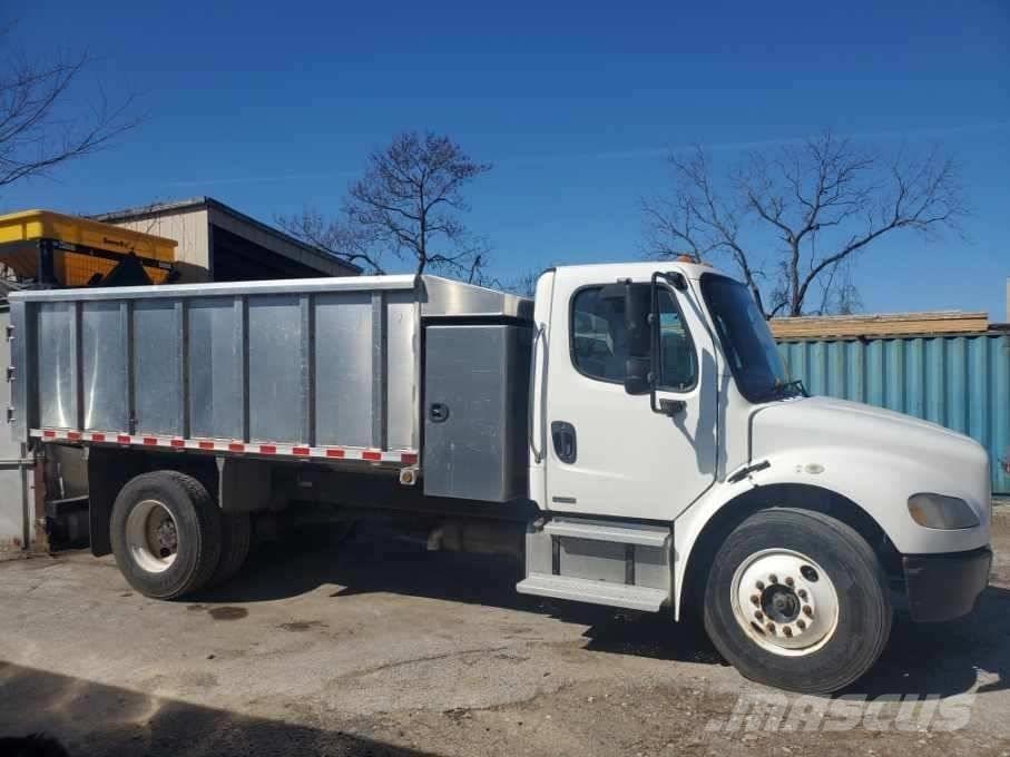 Freightliner M2 Самосвал