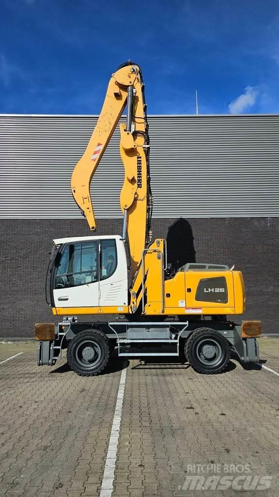 Liebherr LH26 Оператори на отпадъци/индустрия
