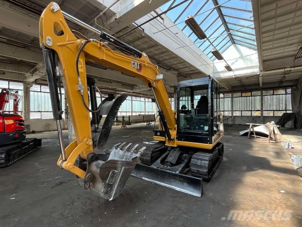 CAT 305.5 E2 Мини екскаватори < 7 т
