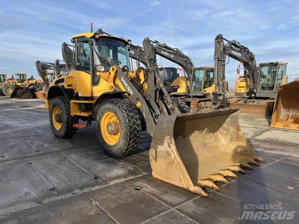 Volvo L45H Мини товарачи
