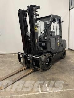 Hangcha CPCD35-XW97F Дизелови камиони