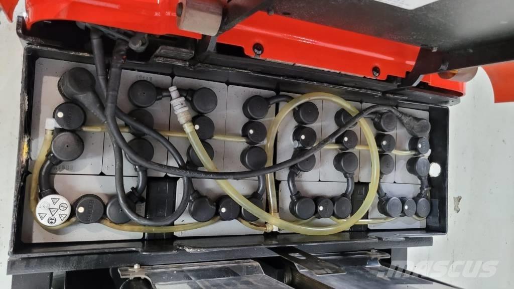 BT SPE 125 Самоходни товарачи