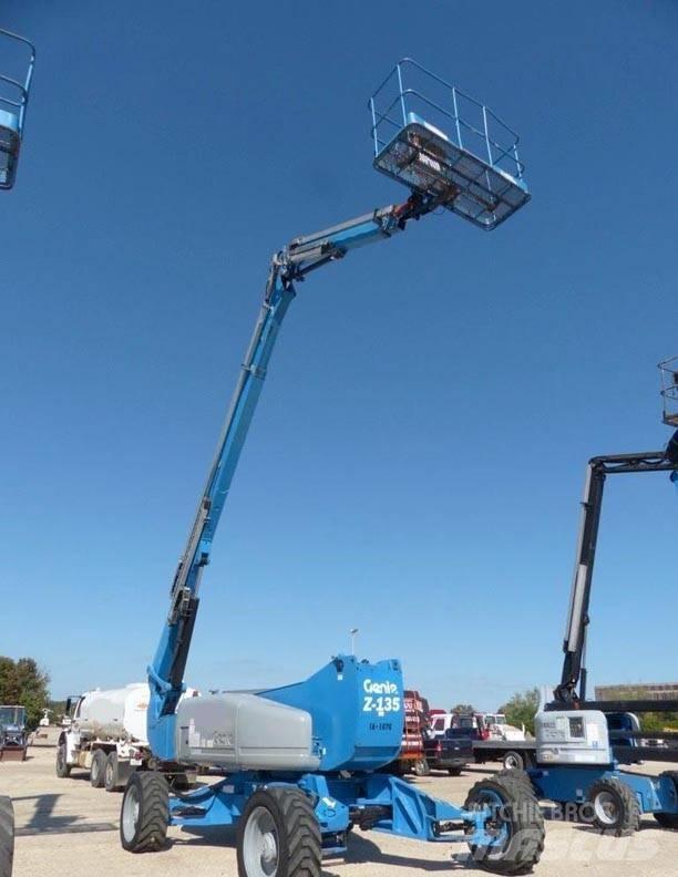 Genie Z135 Съчленени стрелови подемници