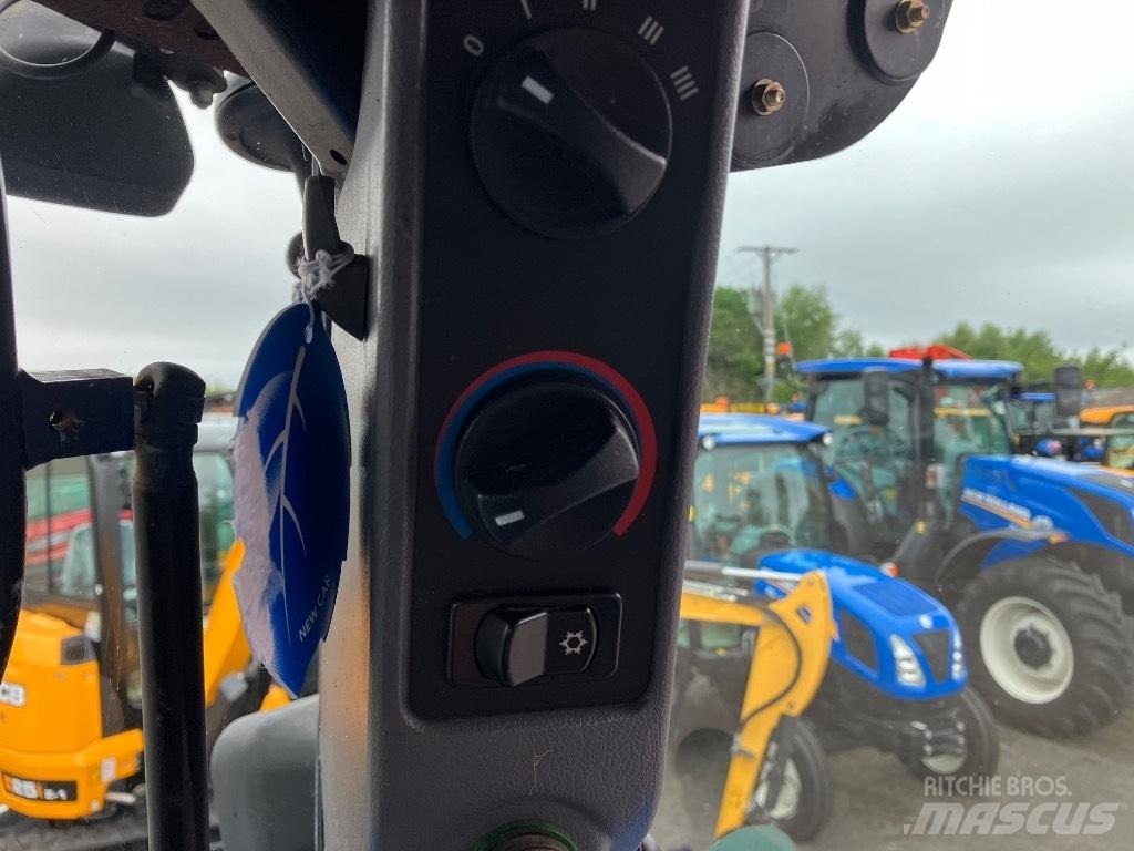 New Holland T6010 Трактори
