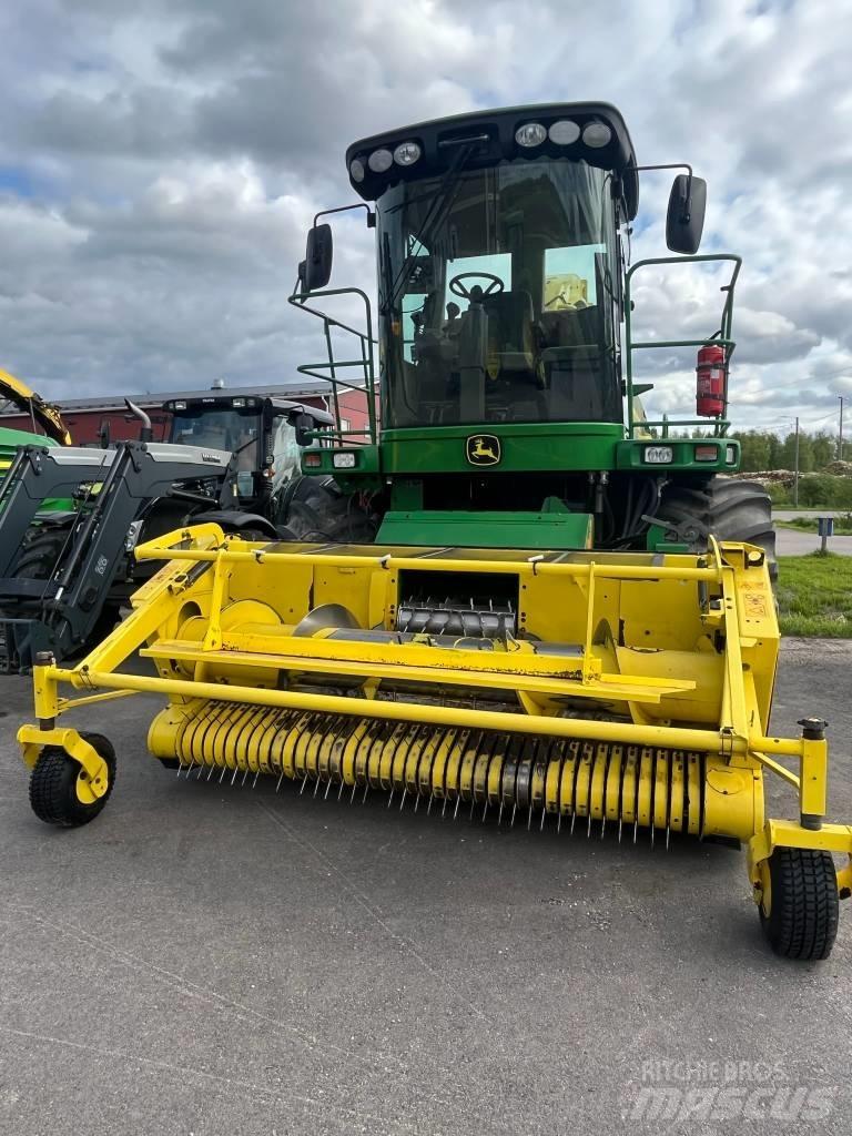 John Deere 7250 Самоходни фуражири
