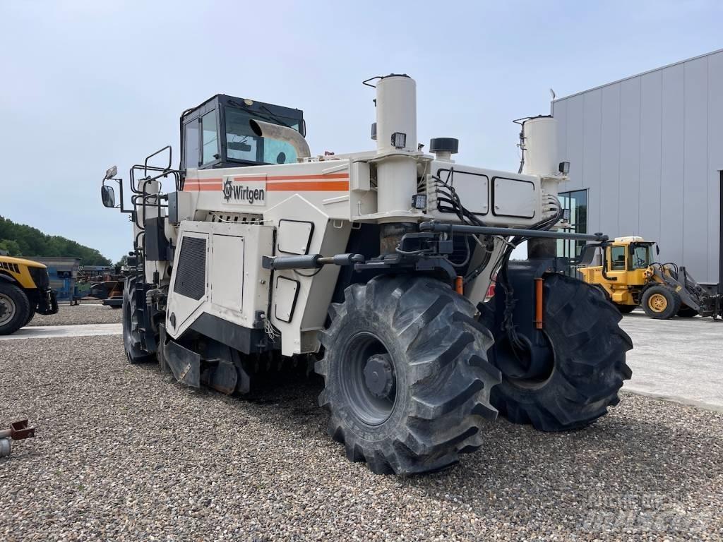 Wirtgen WR2500 Рециклатори на асфалт