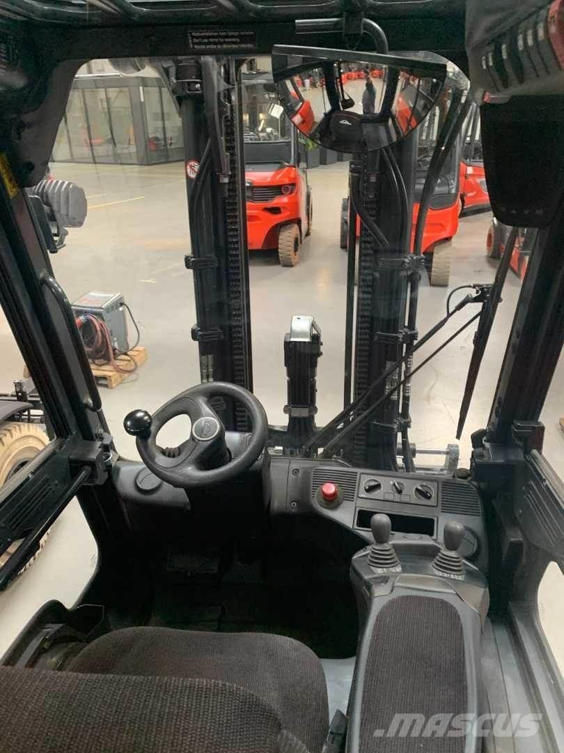 Linde E35L Електрически вилични кари-повдигачи