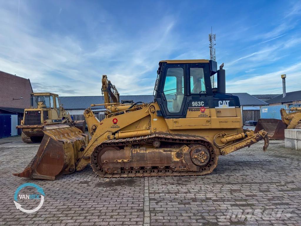 CAT 963C Верижен товарач