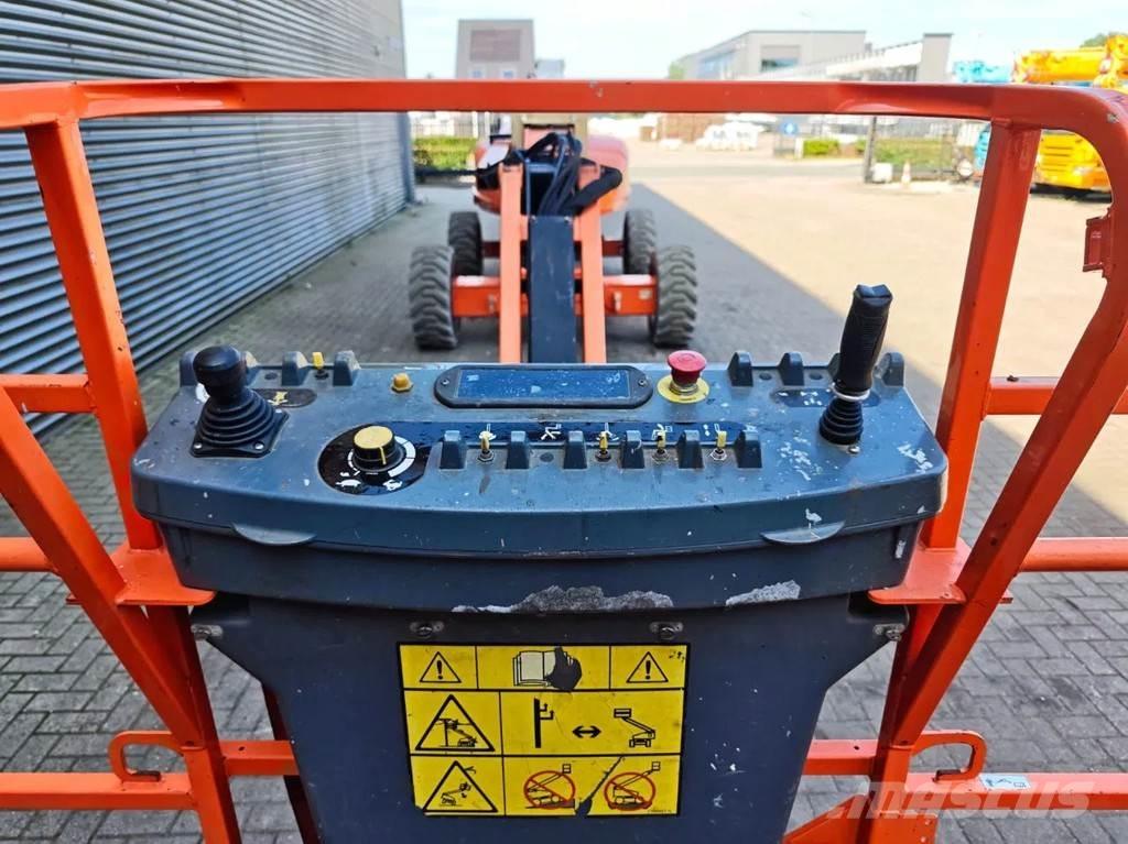 JLG E600 JP Съчленени стрелови подемници