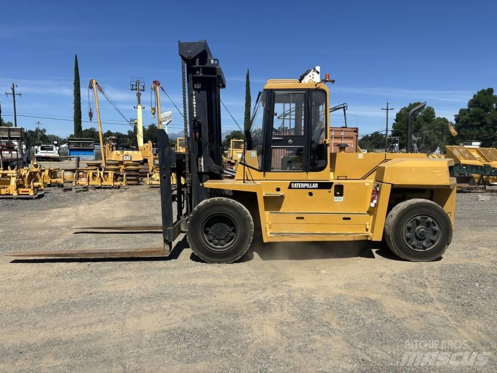CAT DP 150 Вилични кари-повдигачи - други